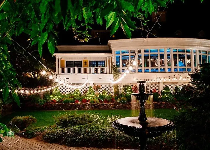 The Grand At Bedford Village Inn